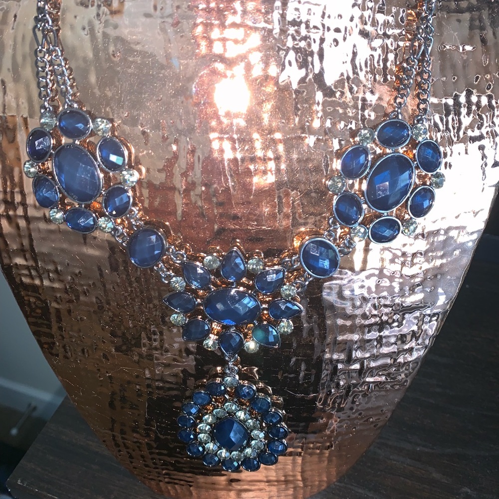 Costume Jewelry Necklace